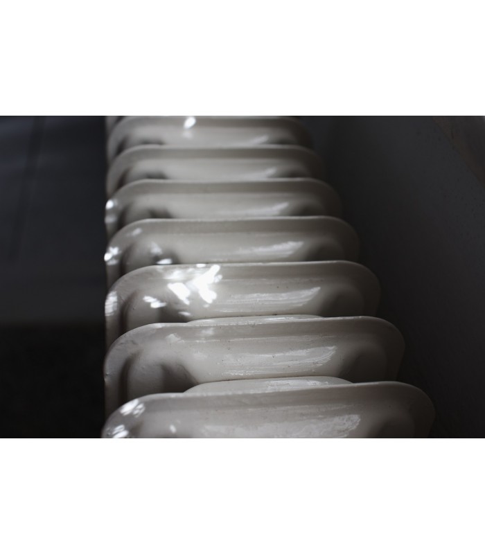 PINTURA ESMALTE RADIADORES AL AGUA Decora y protege toda clase